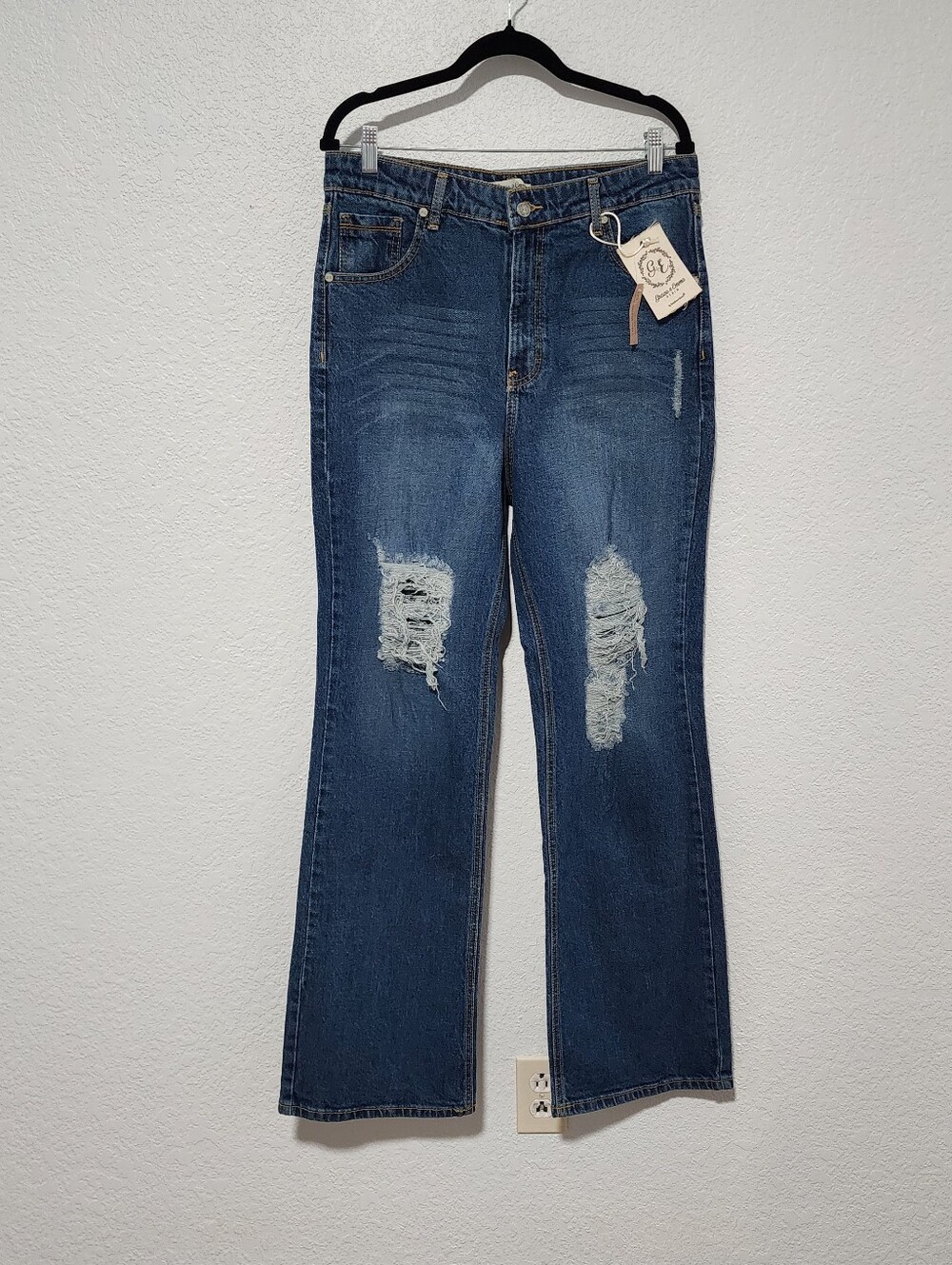 Grace & Emma High Waisted Distressed Flare Jeans Blue Denim Size 12 NWT Boho